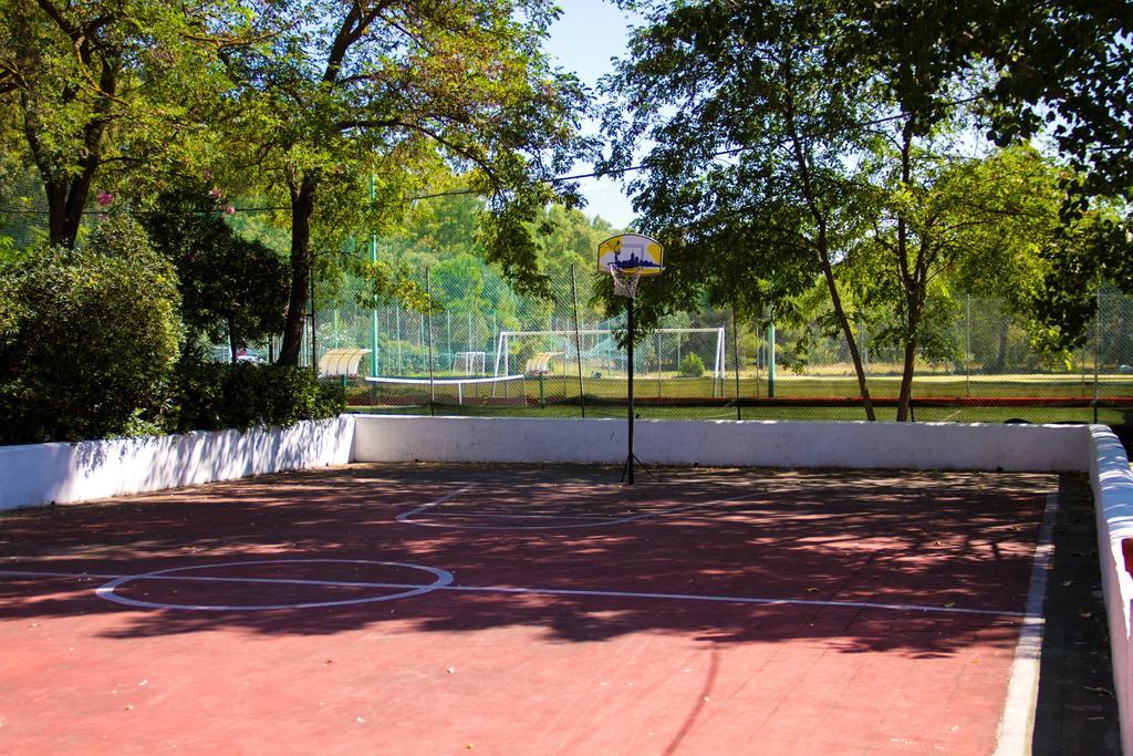 Villaggio Camping Rancho Cagnano Varano Exterior foto